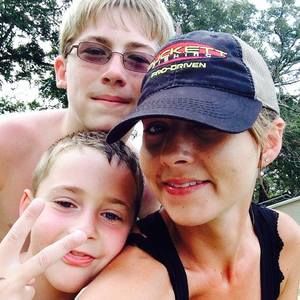 Meet your Posher, Leanne