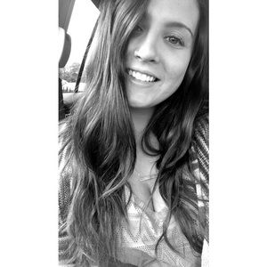 Meet your Posher, Marissa