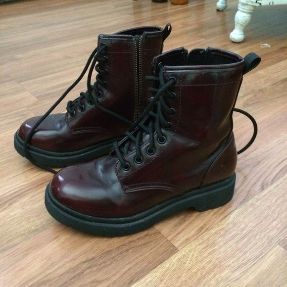 Doc Marten style Boots