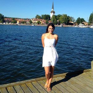 Meet your Posher, Kimberly