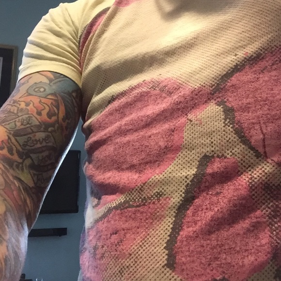 The Rise and Fall tee - Picture 3 of 3