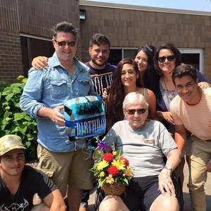 Meet your Posher, Caitlin