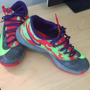 KD6 Energy's size 12.