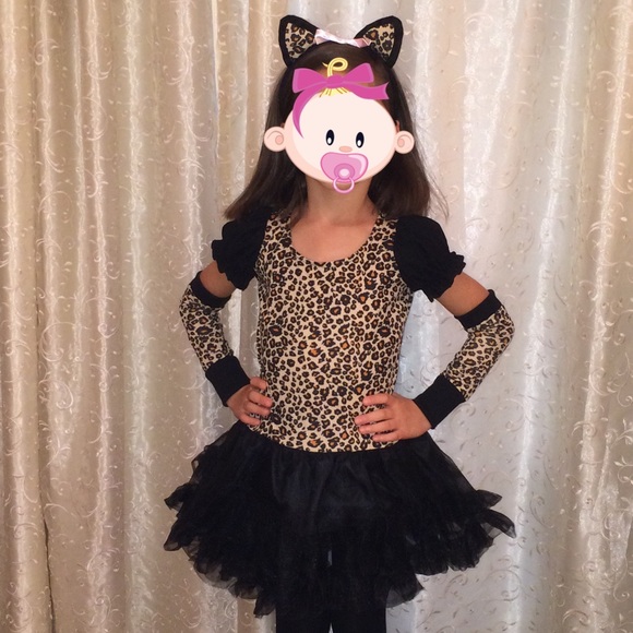 Girls' Halloween costume, Little Leopard