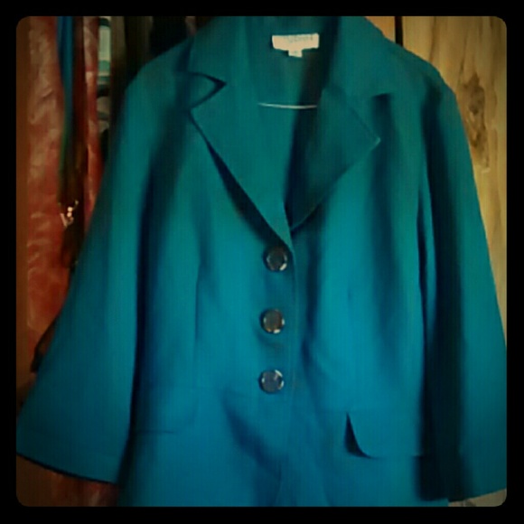 Women's suit