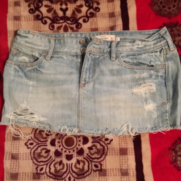 Denim skirt