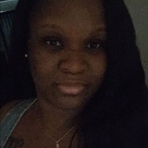 Meet your Posher, Brittney