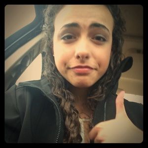 Meet your Posher, Natalie