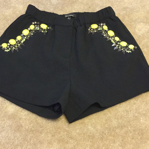 Black shorts with stones