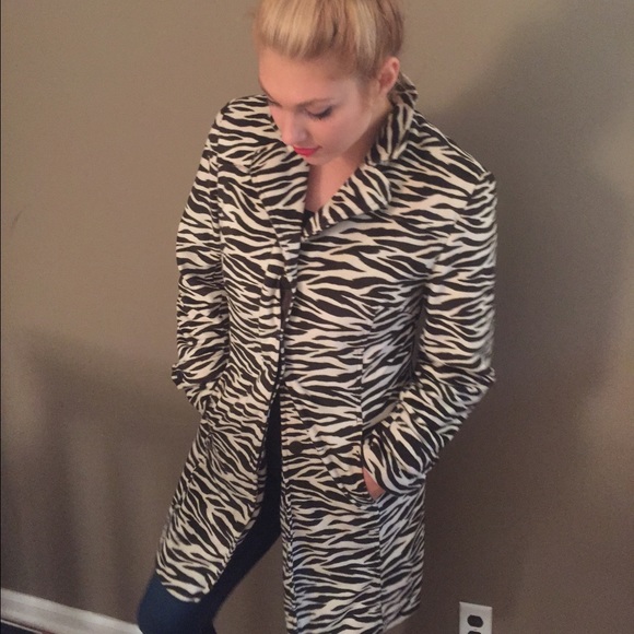 Zebra Jacket - Picture 3 of 3
