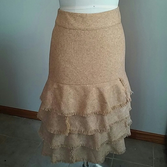 H&M Frayed Woven Ruffled Skirt