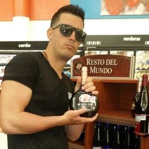 Meet your Posher, Rodolfo