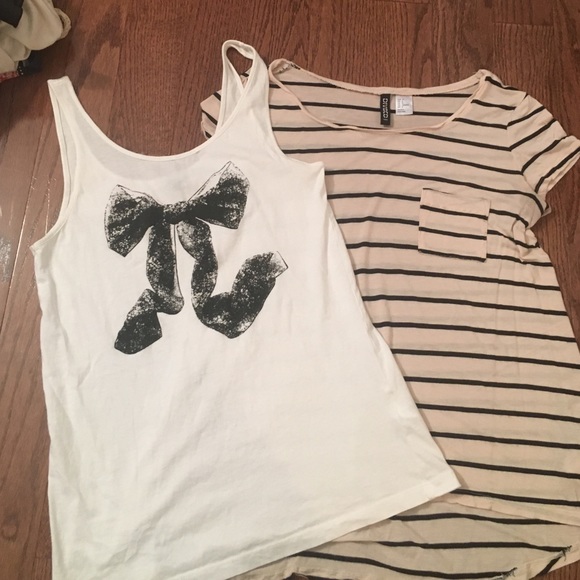 H&M Tops - H&M bundle!! 2 tops