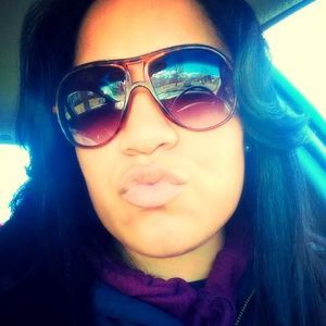 Meet your Posher, Ray