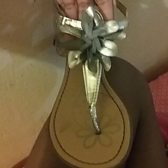 Cherokee sandals