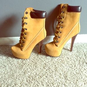 Zigi Construction Heels