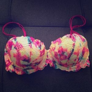 VS Pink Date Push Up Bra
