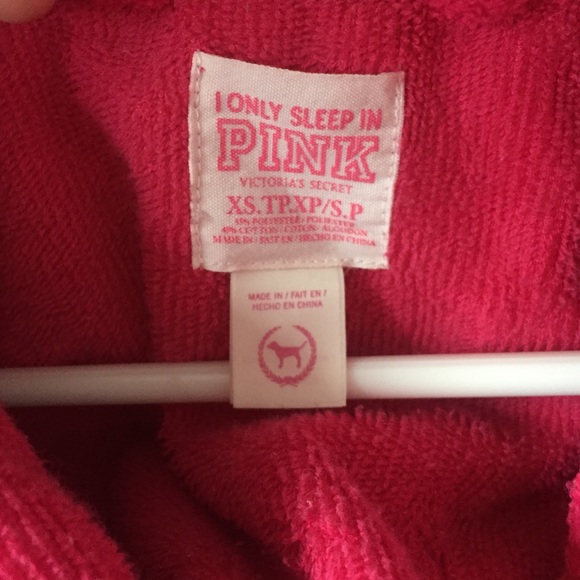 Victoria Secret Pink Bathrobe - Picture 4 of 4