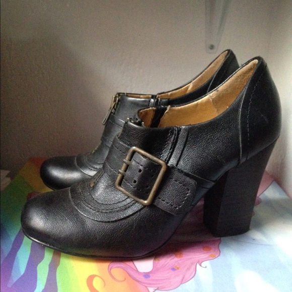 Seychelles Heeled Oxfords