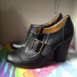 Seychelles Heeled Oxfords