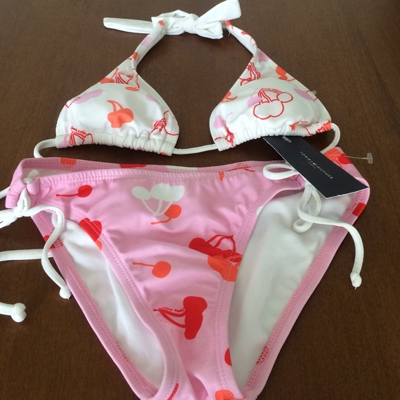 Beautiful Tommy H bikini!!!
