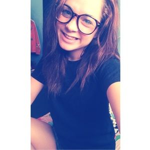 Meet your Posher, Cara