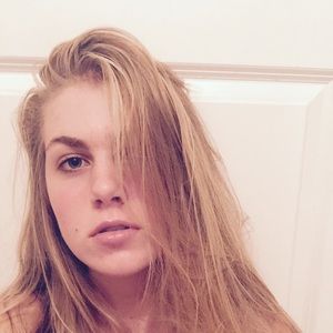 Meet your Posher, Kay