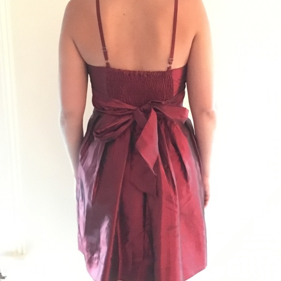 Red cocktail dress - Picture 2 of 4