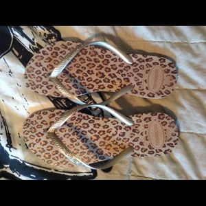 2015 Havaianas flip flops