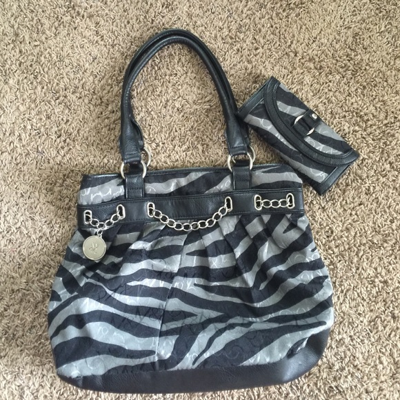 New York and Company Purse and Wallet