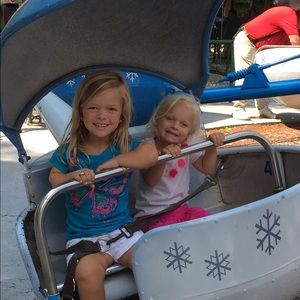 Meet your Posher, Ashley