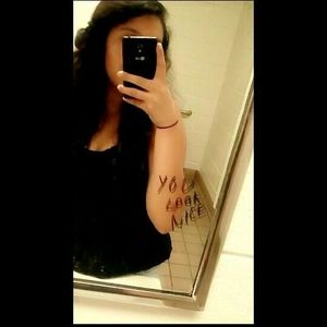 Meet your Posher, Dulce