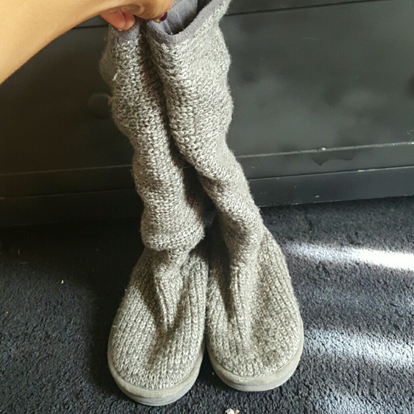 Grey winter boots
