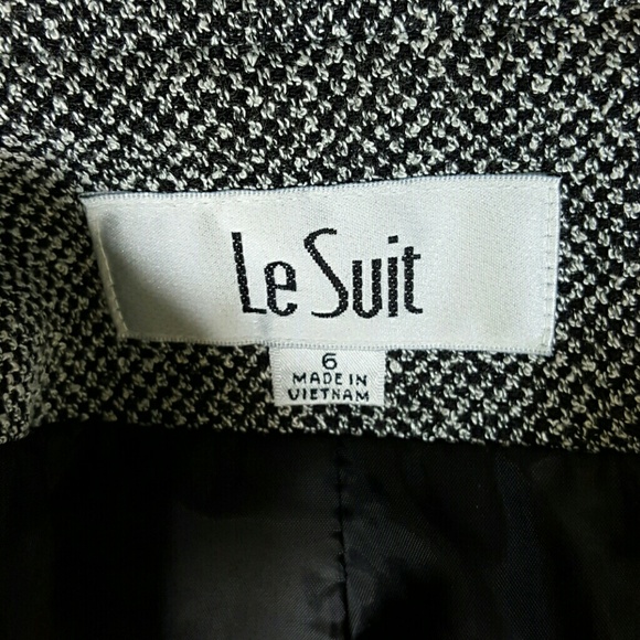 Beautiful grey tweed suit 2 piece designer vintage - Picture 4 of 4