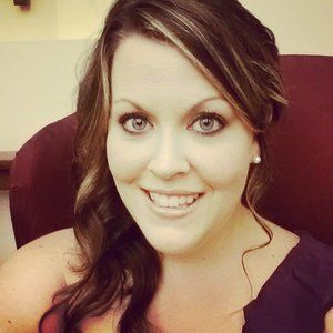 Meet your Posher, Whitney