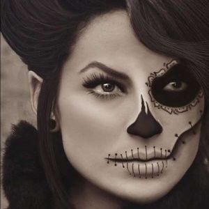 Meet your Posher, Deby