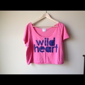 Beautiful crop top up for grabs!!!