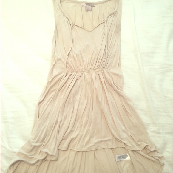 Gorgeous high-low sleeveless tunic