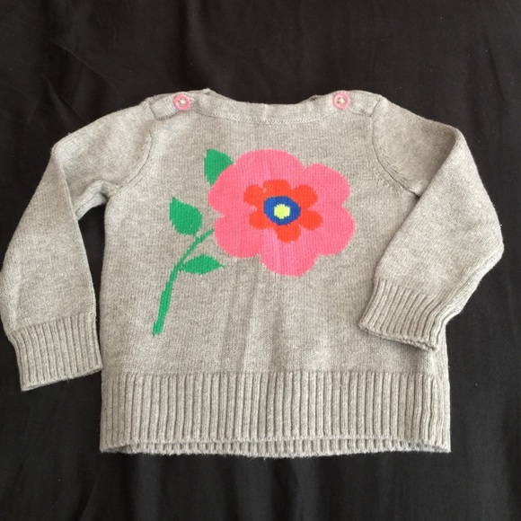 🌺sold🌺Infant baby Gap sweater.