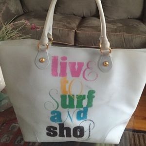 ✨Juicy Couture Polyvinyl Bag✨