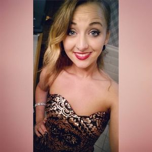 Meet your Posher, Lauren