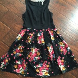Fit & flare floral dress