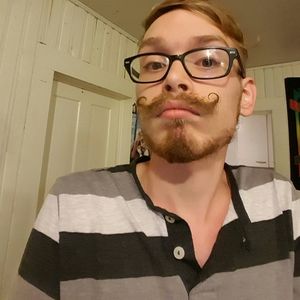 Meet your Posher, Alex