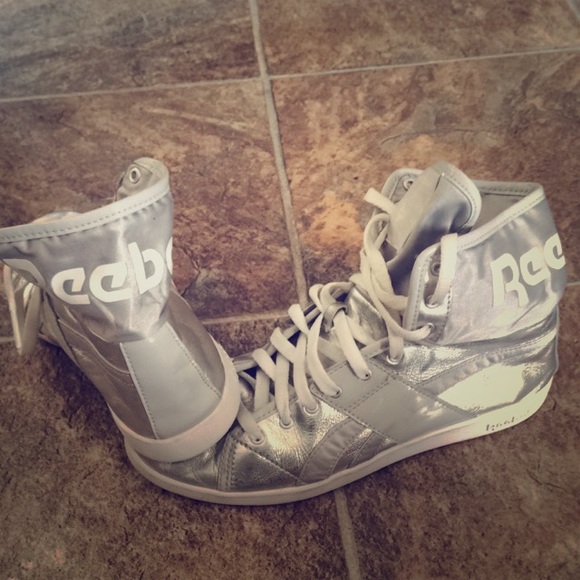 Reebok tennis shoes