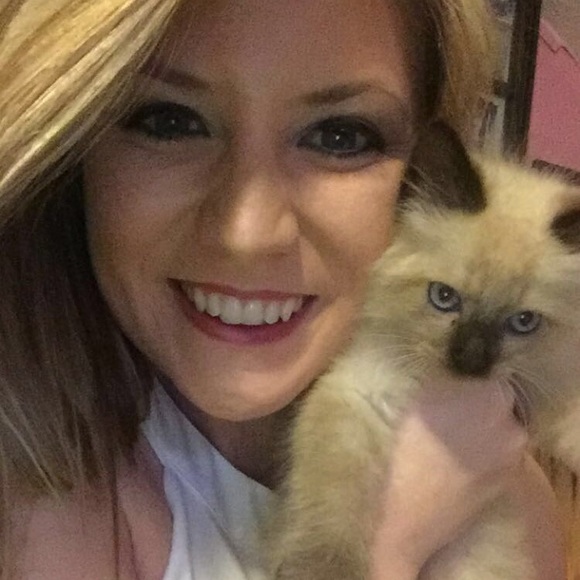 Meet your Posher, Juli - Picture 3 of 16