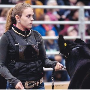 Meet your Posher, Carrie