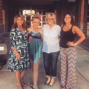 Meet your Posher, Kayla