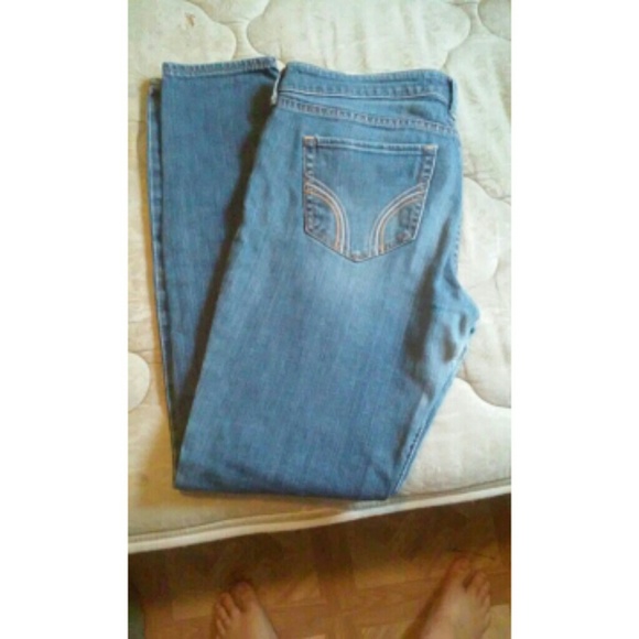 Hollister bundle