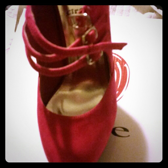 Fushia heels