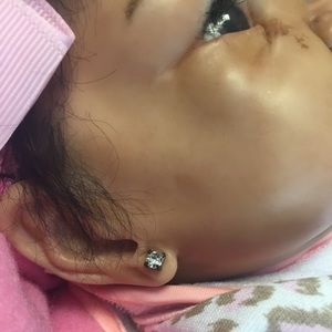 Meet your Posher, Melony